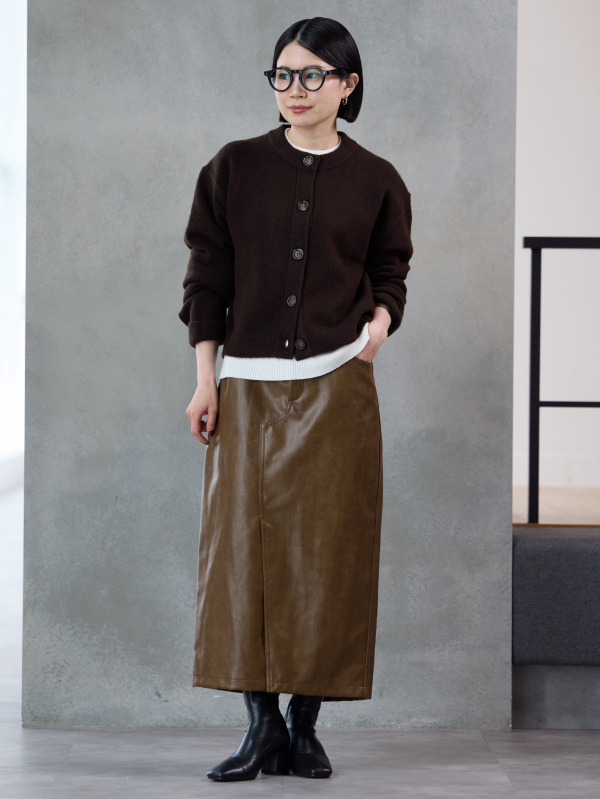 Pleated Wide Pants/MN、Oxford Shoes/MN」的穿搭靈感｜GU