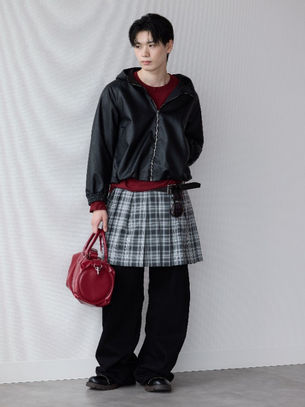 Wide Straight Slacks/MN、Fine Gauge Knit Crew Neck Sweater/MN」的