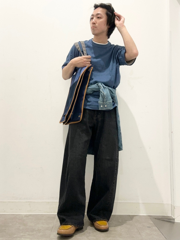 Dry Boxy Sleeveless T-Shirt、Faux Leather Zip Jacket/MN」的穿搭
