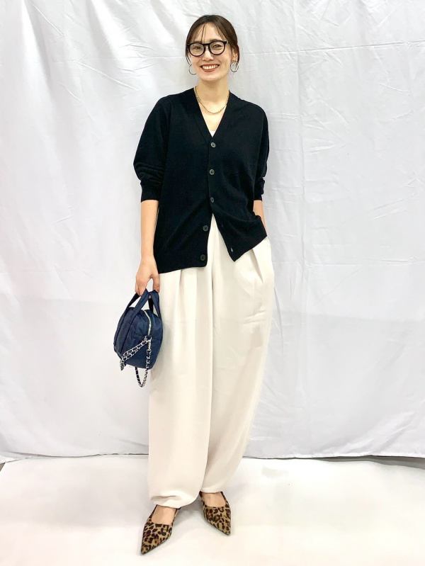 Fine Gauge Knit V Neck Cardigan/MN、Pleated Tapered Pants/Check/CL