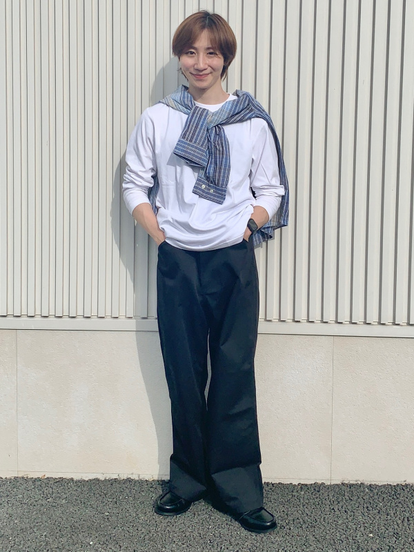 Wide Straight Slacks/MN、Faux Leather Zip Jacket/MN」的穿搭靈感｜GU