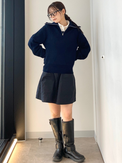 Pleated Wide Pants/MN、Rib Stitched Half-Zip Sweater/UL」的穿搭
