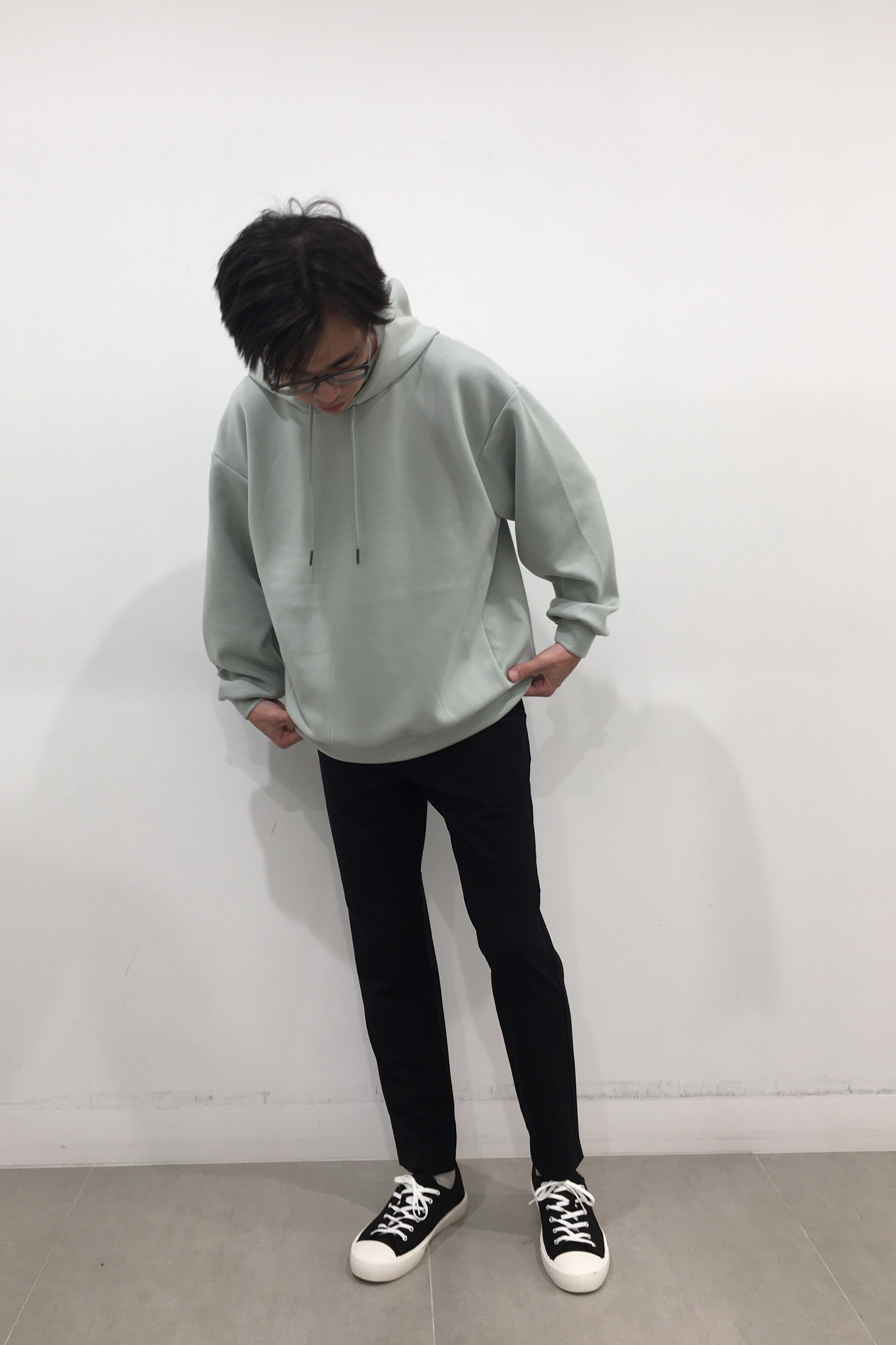 イージーアンクルパンツ セットアップ可能 のコーデ Gu公式 Styling Book