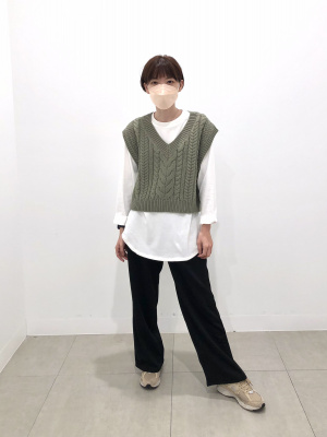 GU公式 | チャンキーニットクロップドベスト