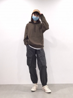 GU公式 | ワイドカーゴジョガーパンツOSB+EC