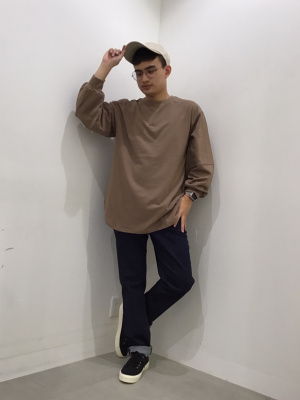 GU公式 | ストレッチスリムジーンズ(丈標準76.0cm)