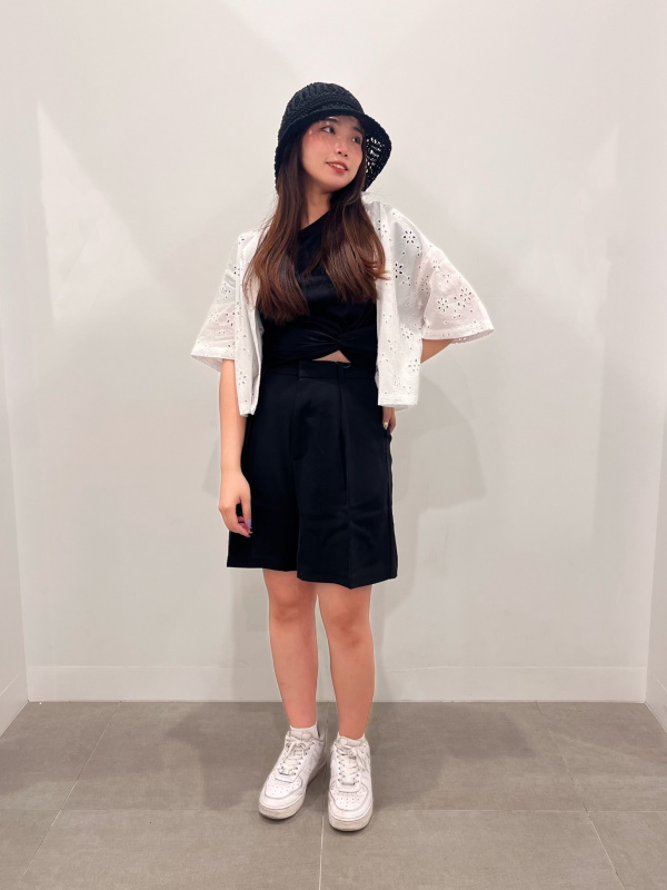 コットンレースクロップドシャツ(5分袖)+E（レディース）の着用