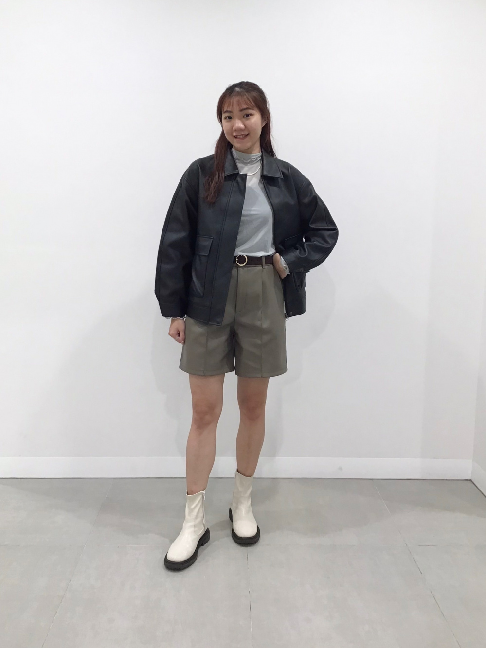 GU/W88-042 “大人コーデ” リゼ – Sleever Queen