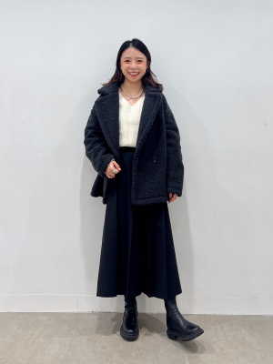 レディース♡ボア付きハーフコート♡ 使い勝手抜群⚡️‼️ GU新作の大人可愛いアウター💛 「ボア