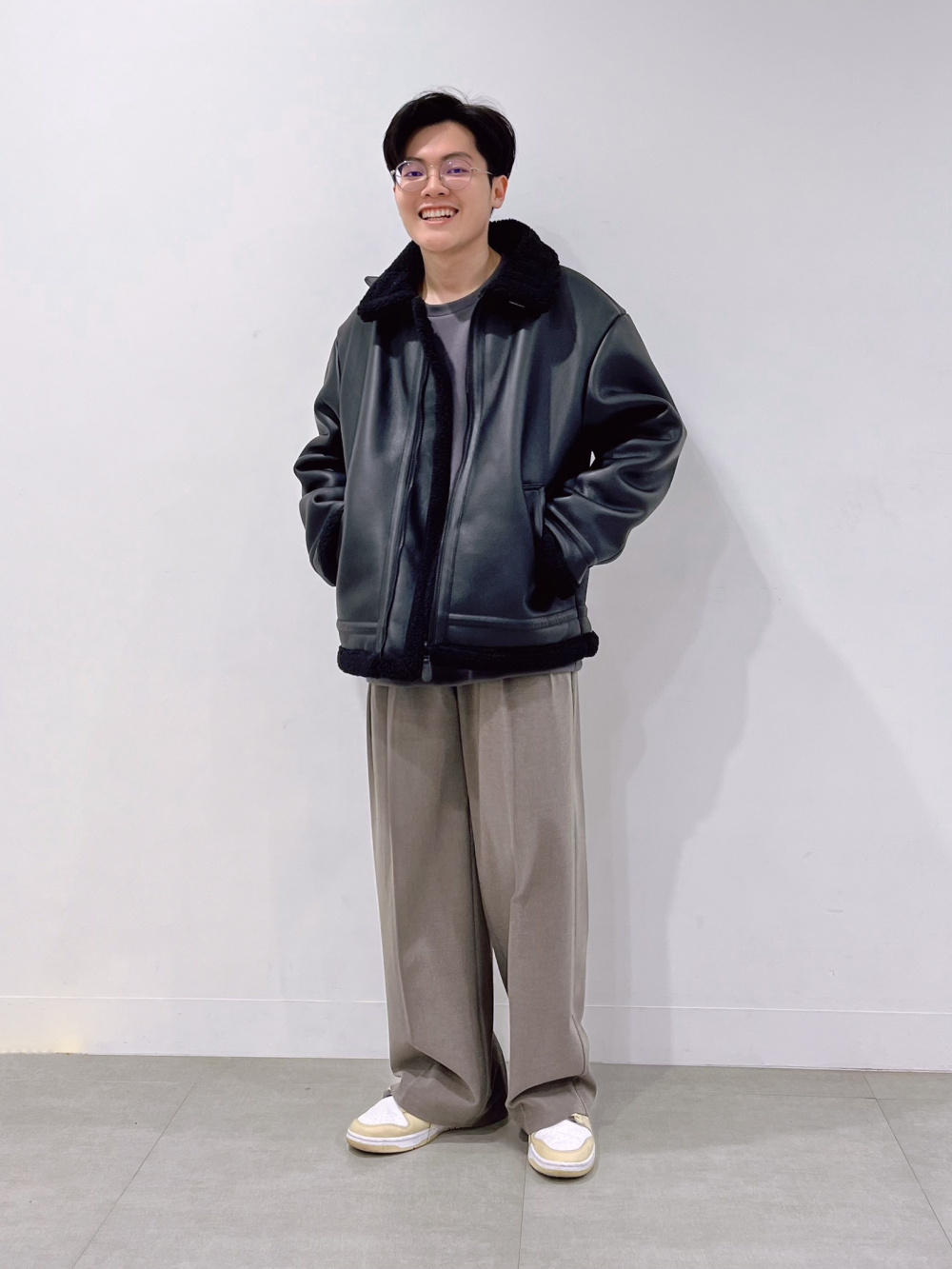 フェイクレザーB-3ブルゾン、ダブルフェイスプルオーバー(長袖)」の