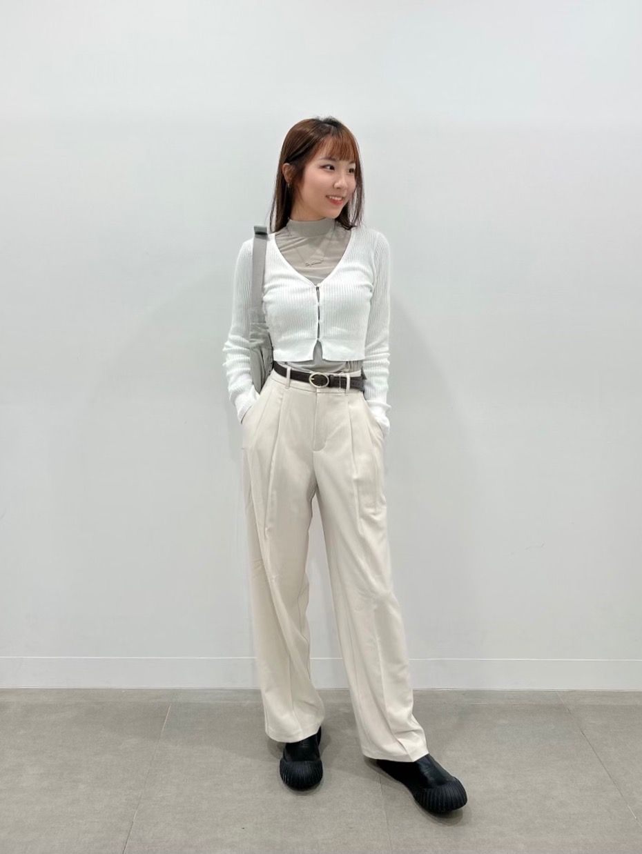 タグ付き！GU UVカットクロップドカーディガン(長袖) 新品 GU UVカットクロップドカーディガン 長袖 カーディガン 黒