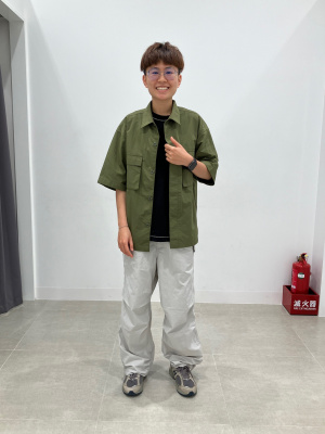 GU公式 | コントラストステッチT(5分袖)NT+E