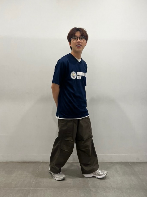 ゲームシャツ(半袖) Manchester City Football Club（メンズ）の着用