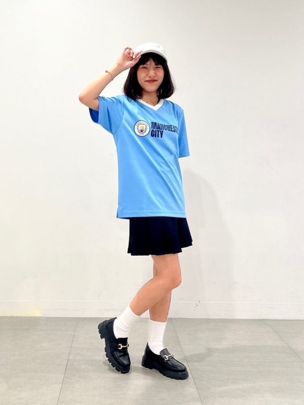 ゲームシャツ(半袖) Manchester City Football Club（メンズ）の着用