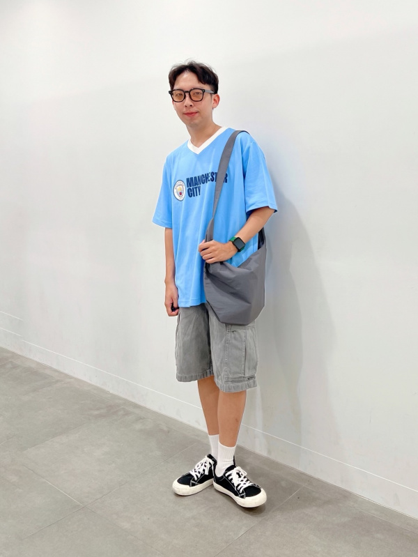 ゲームシャツ(半袖) Manchester City Football Club（メンズ）の着用