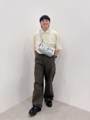 GU公式 | ライトデニムオーバーサイズワークシャツ(5分袖)