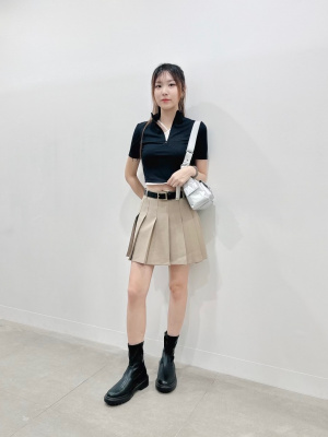 GU公式 | ハーフジップT