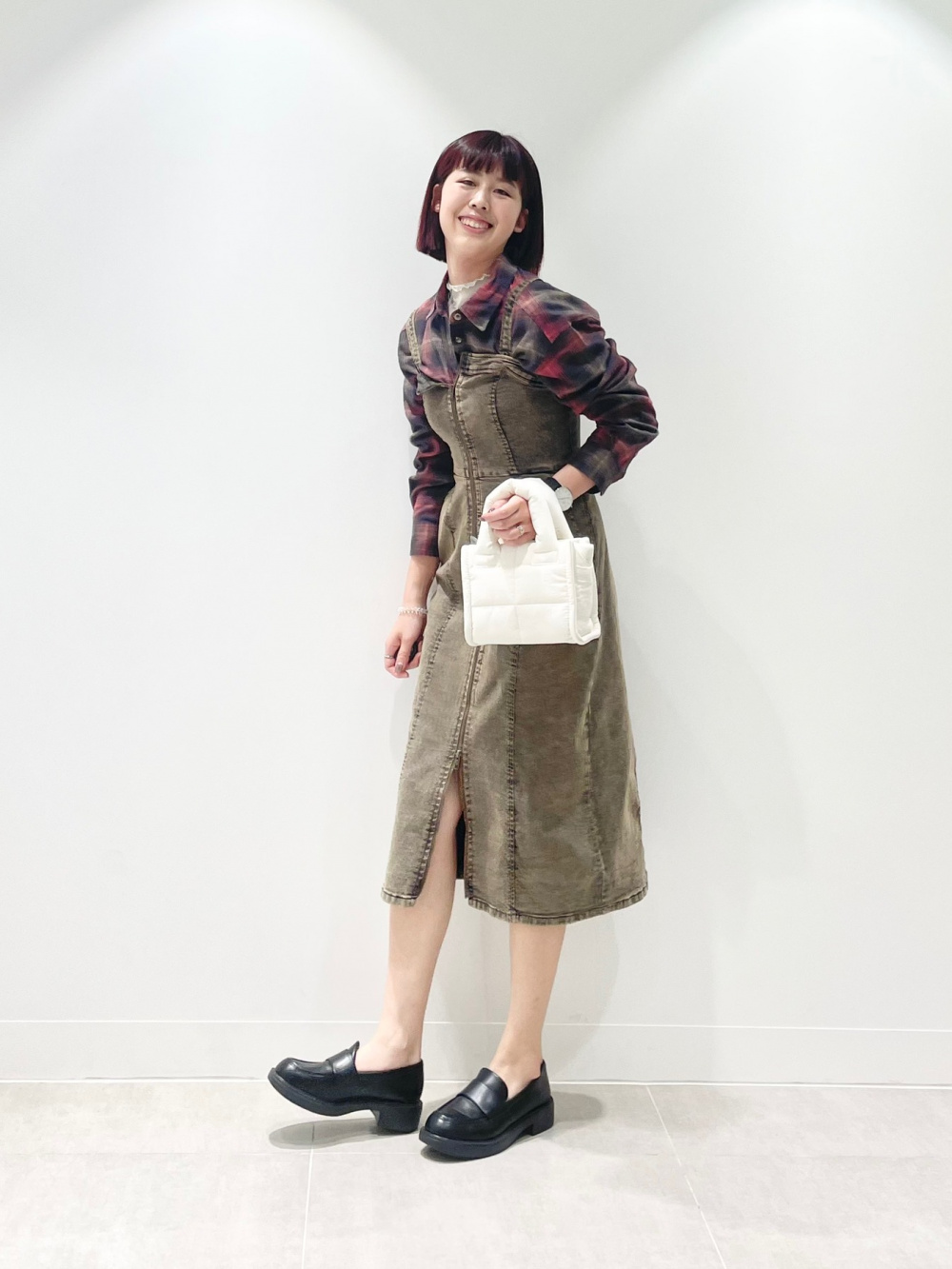 Denim Front Zip Dress」| GU的穿搭理念