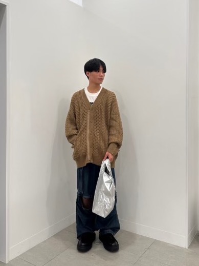ケーブルカーディガン UNDERCOVER、グラフィックT UNDERCOVER 2