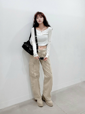 美味しさ専用 GU公式 | バレルレッグカーゴパンツ+EC(丈短め68.0cm)