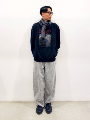 GU公式 | ニットマフラー Stranger Things