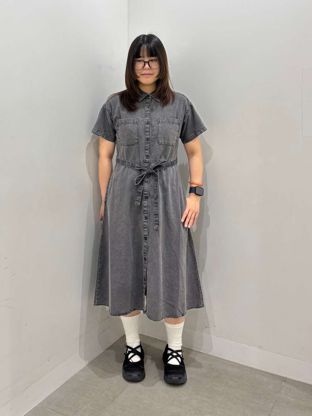 DOLCE&GABBANA デニム パッチワーク シャツワンピース ライトデニムワークシャツワンピース(半袖)+EC」の着用
