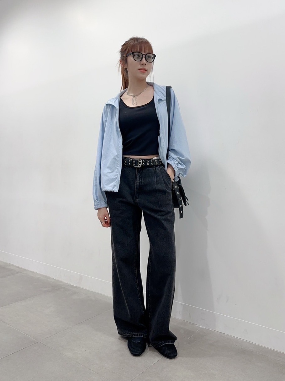 Front Zip Shirt/S、Denim Pleated Trousers/Q」| GU的穿搭理念
