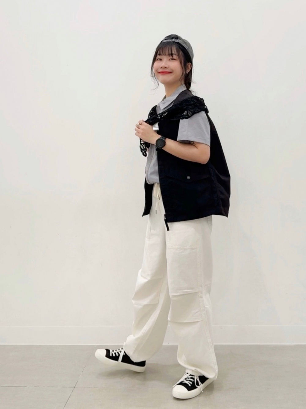Lacy Stitch Knitted Skirt、Front Zip Shirt/S」| GU的穿搭理念
