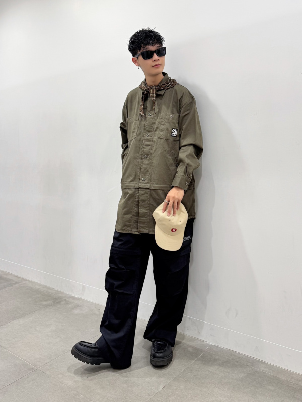 チュニックシャツ UNDERCOVER、ユーティリティパンツ UNDERCOVERの