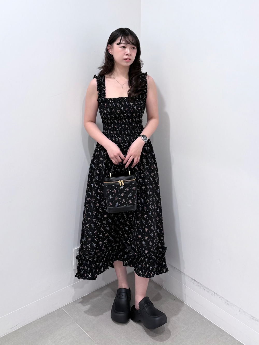 GU×rokh スモッキングキャミソールワンピース＋バニティ スモッキングキャミソールワンピース by rokh、バニティバッグ