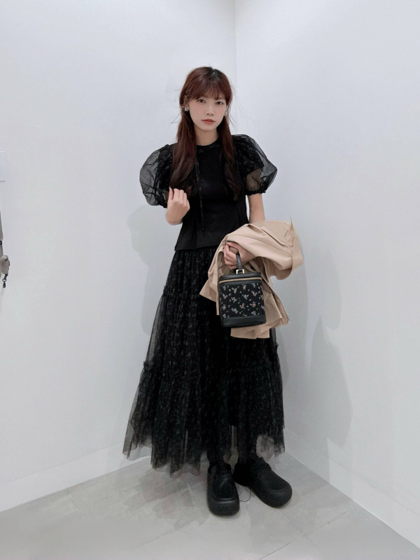 【美品】 rokh コラボ ベルテッド ツイルスカート 36 【S】 公式スタイリング | ジーユー
