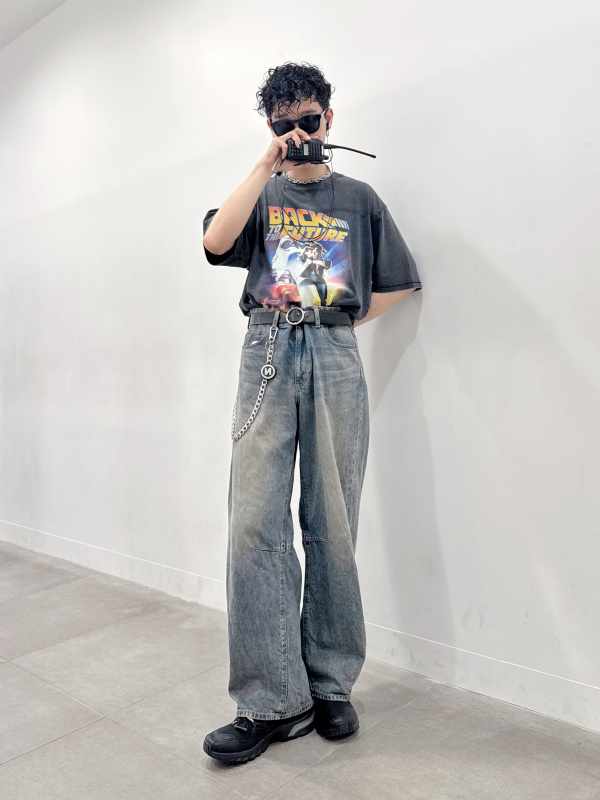 【ビッグ ロンT】新品 バックトゥザフューチャー アレンジ ストリート コーデ MONO-MART（モノマート）の「【BACK TO THE FUTURE / JAWS
