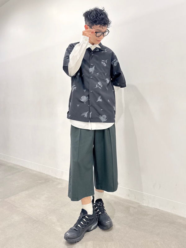 クロップドパンツ by rokh（メンズ）の着用コーディネート一覧| ジーユー