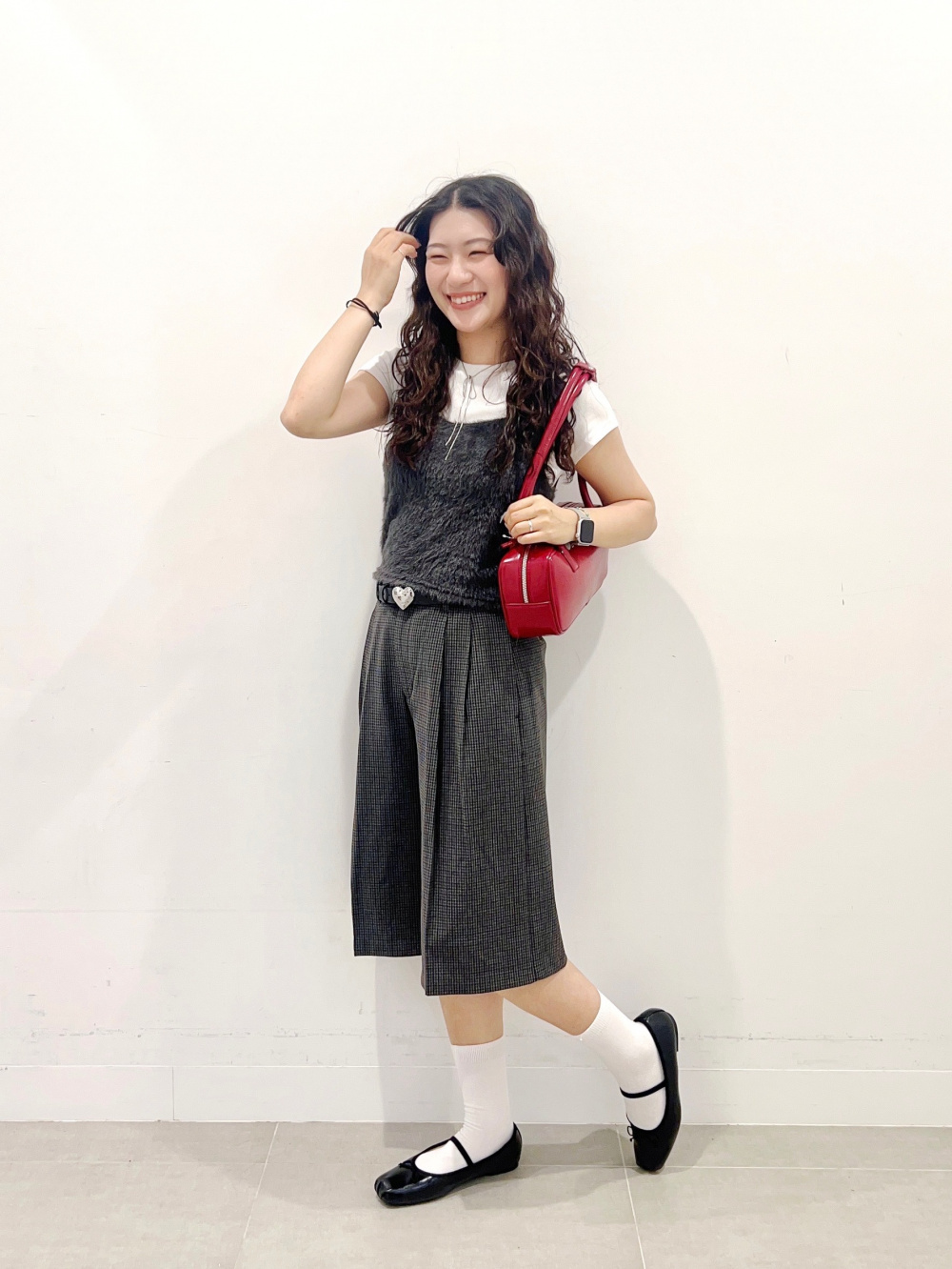 Puff Knit Crew Neck Cardigan、Slim Flared Jeans」| GU的穿搭理念