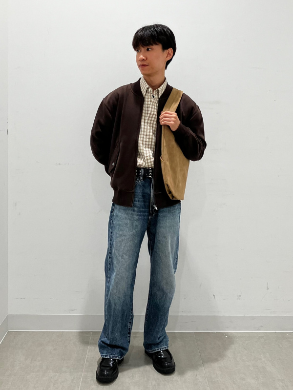 An outfit using Baggy Jeans and Leather Side-Stitched Belt