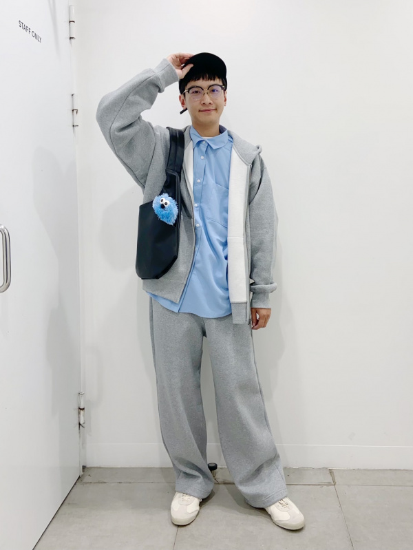 ヘビーウェイトスウェットプルオーバー パペットスンスン、ポーチ