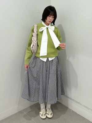 GU公式 | サーキュラーミディスカート