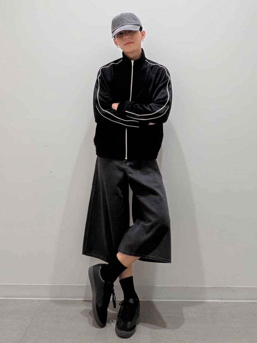 デニムワークジャケット、デニムキャロットパンツ(丈標準69.5～73.5cm