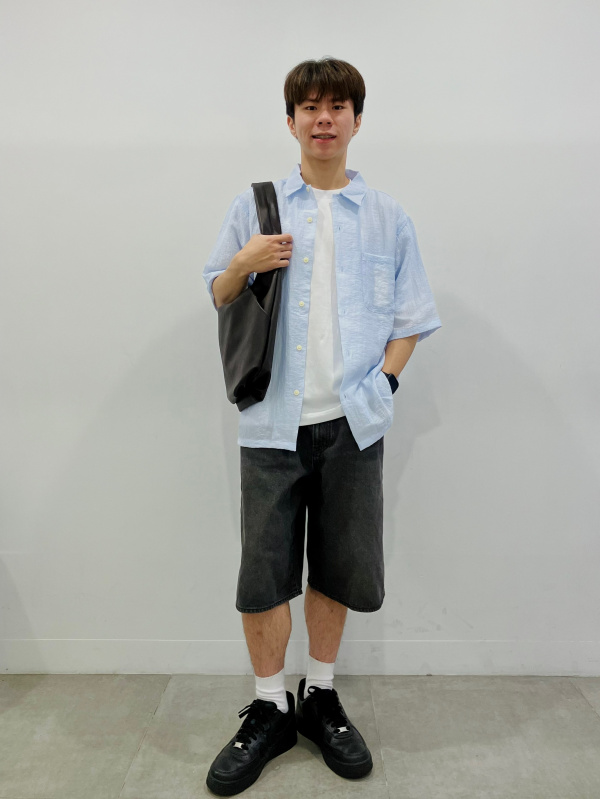 りょうまページ An outfit using Double Face Sweat Carrot Pants and Leather Flat