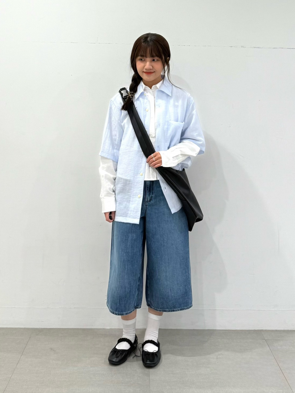 Textured Shirt/HalfSlv、Wide Cargo Pants/UL」| GU的穿搭理念