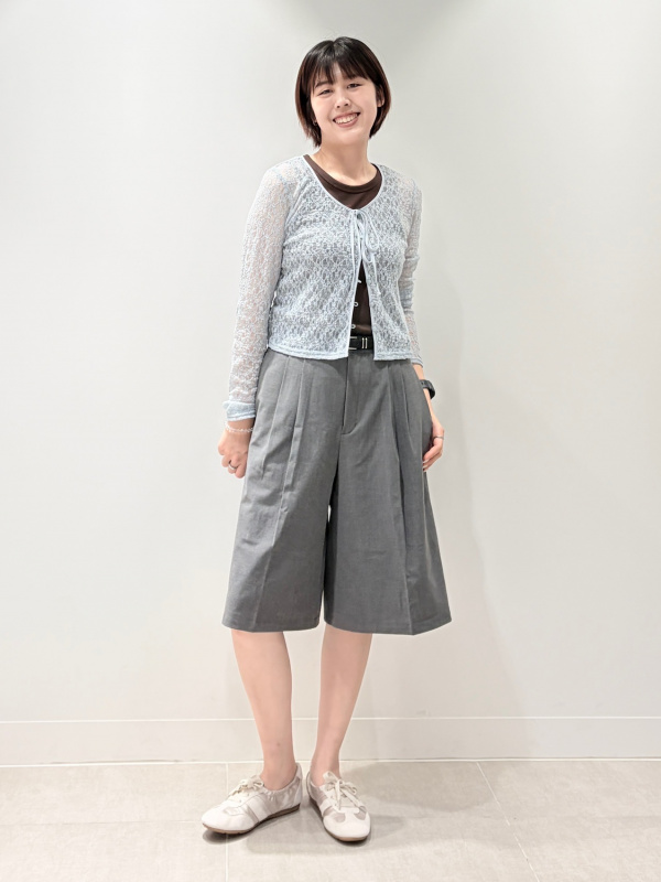 Tank Top 3P、Lace Ribbon Cardigan」的穿搭靈感｜GU