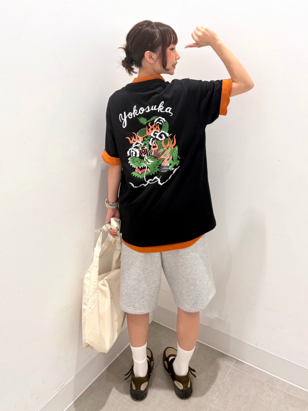 ペプラムブルゾン by rokh、バルーンパンツ by rokhのコーディネート