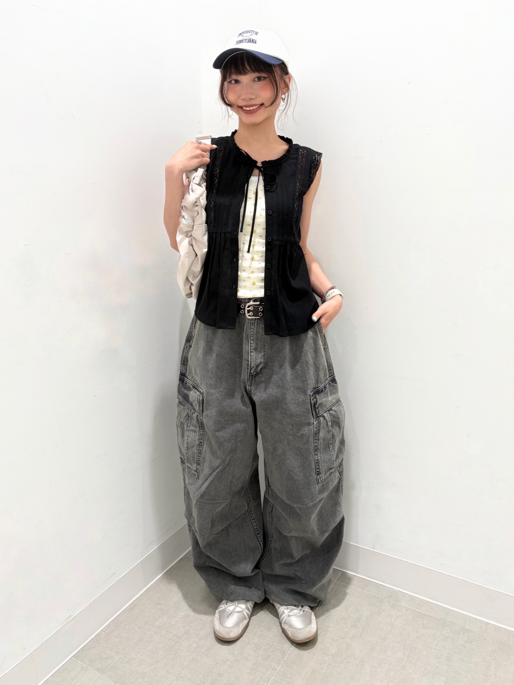 Check styling ideas for「Cotton Blend Camisole | Dry | Flower