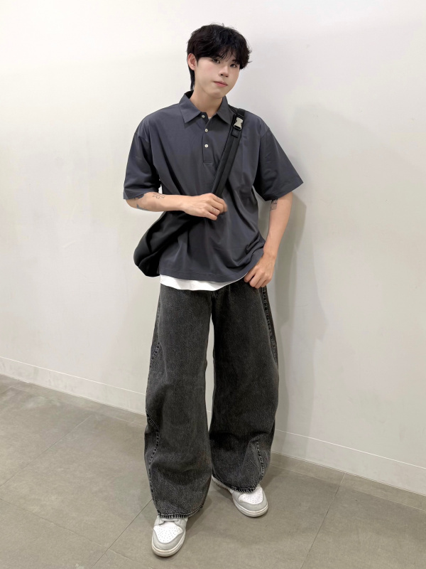 Cotton Crew Neck T-Shirt、Jorts」的穿搭靈感｜GU