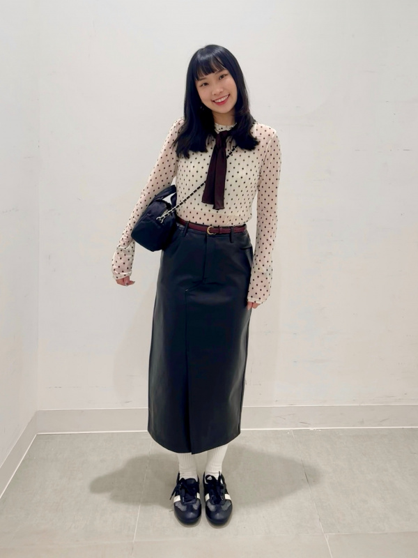 のん An outfit using Faux Leather Zip Jacket | MN and Sheer Dot T-Shirt