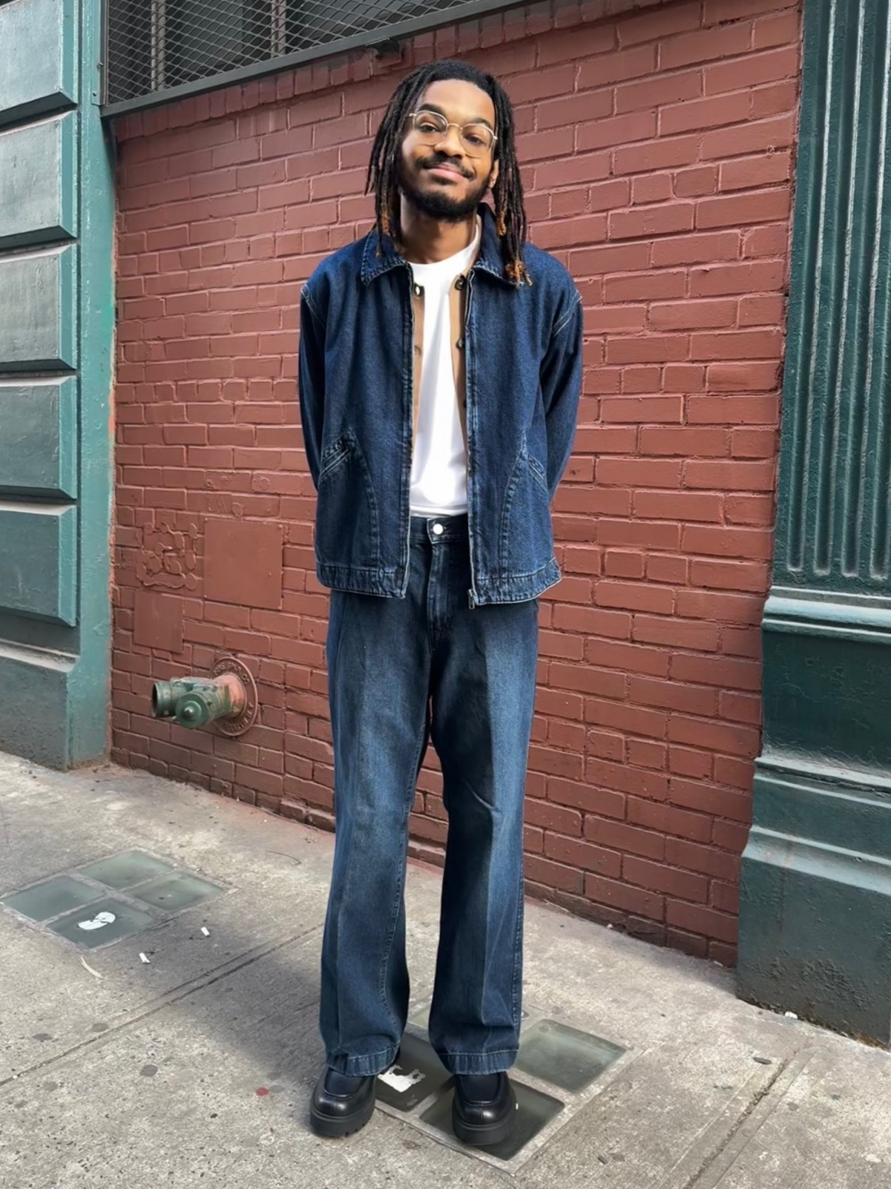 Check styling ideas for「Denim Zip Up Jacket、Boxy T-Shirt