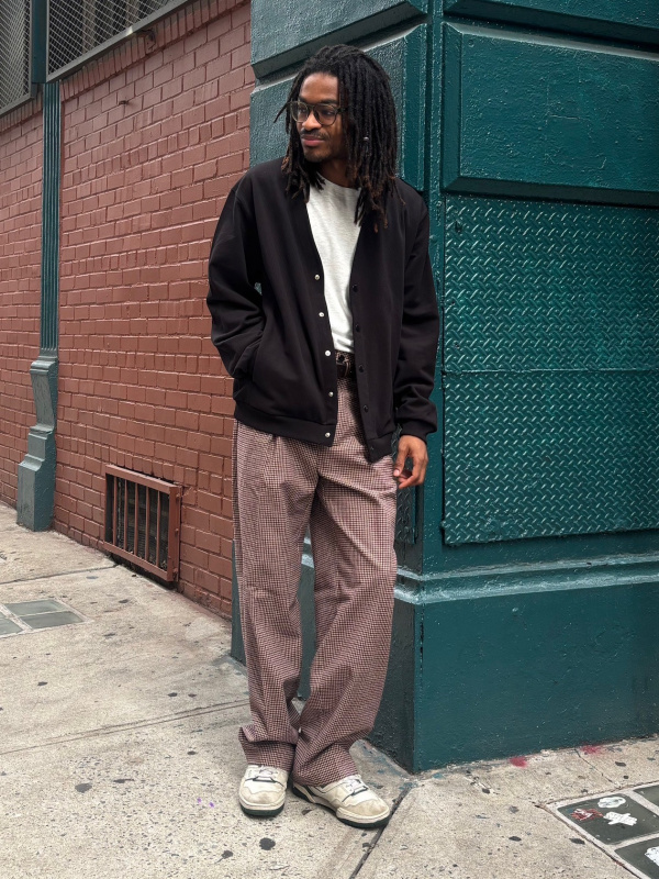 小物 GU An outfit using Faux Leather Harrington Jacket and Baggy Jeans｜GU US