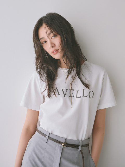 ロゴプリントTシャツ