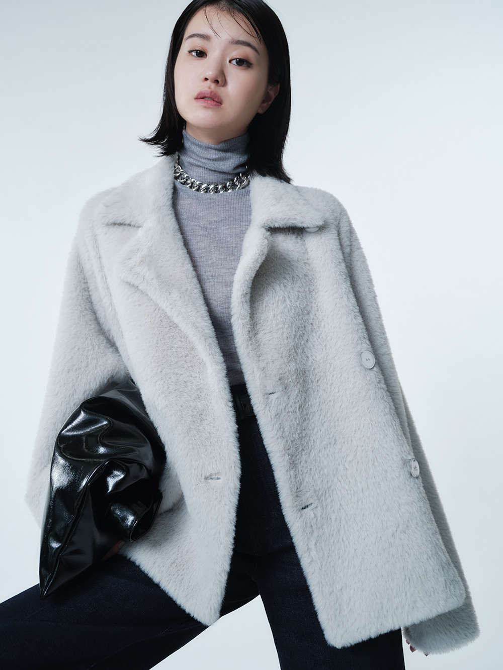 フェザーヤーンニットコート