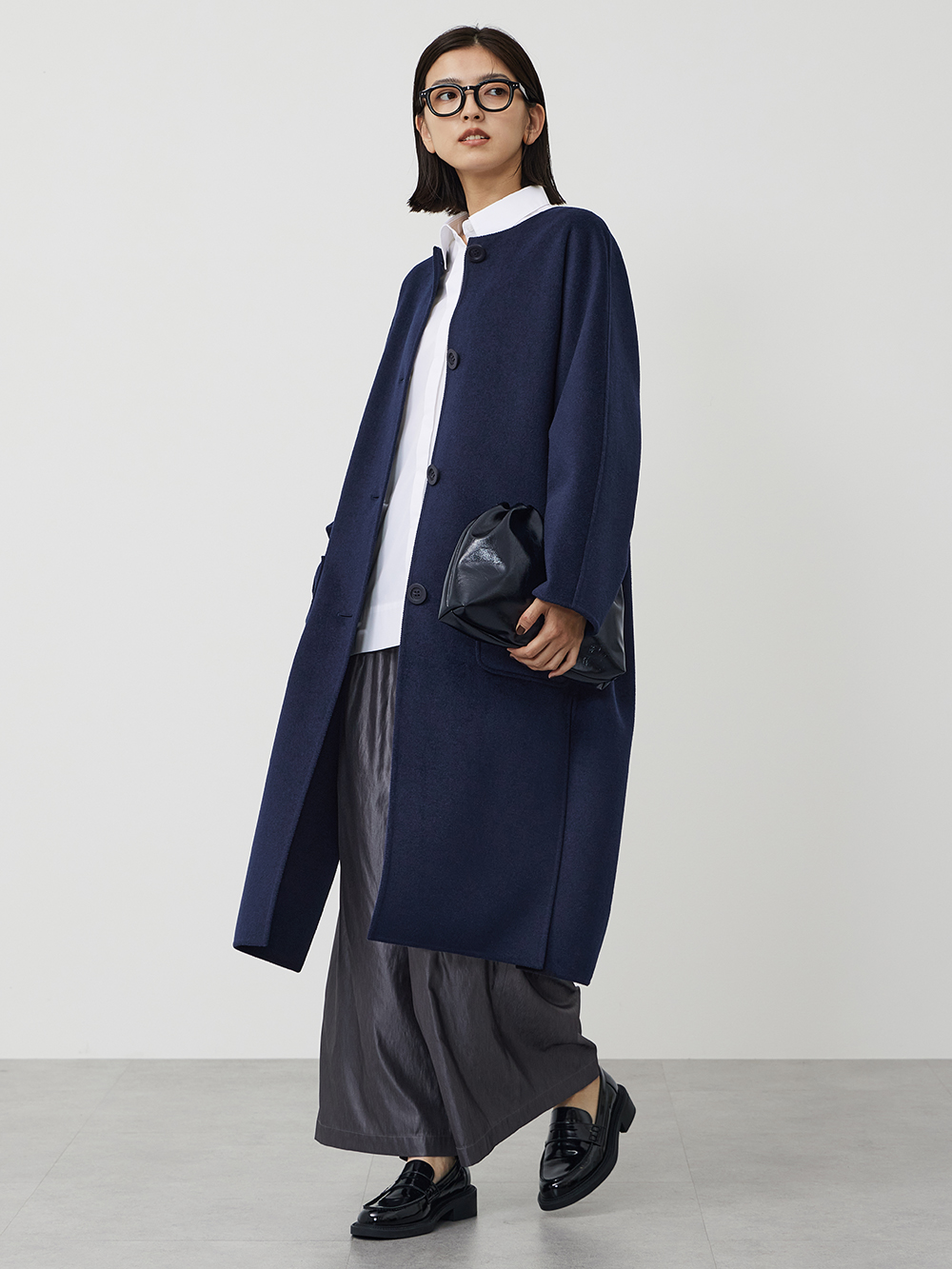 ウールブレンドリバーカラーレスロングコート、タイプライターワイド